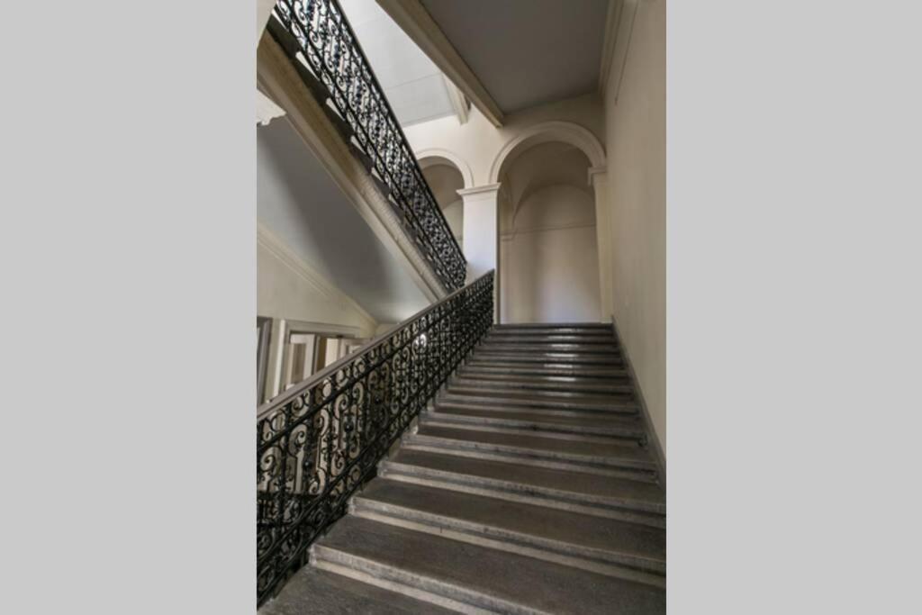Your Gorgeous And Spacious Dream Home Free Parking Budapest Exterior foto