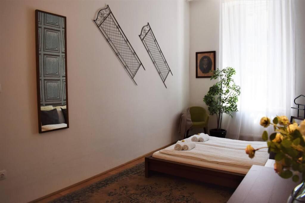 Your Gorgeous And Spacious Dream Home Free Parking Budapest Exterior foto